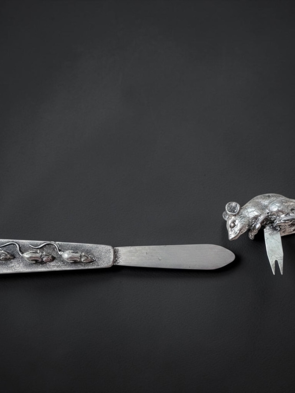 Vintage 1977 Metzke Antiqued Pewter Cheese Knife & Mouse Spreader Set Boxed
